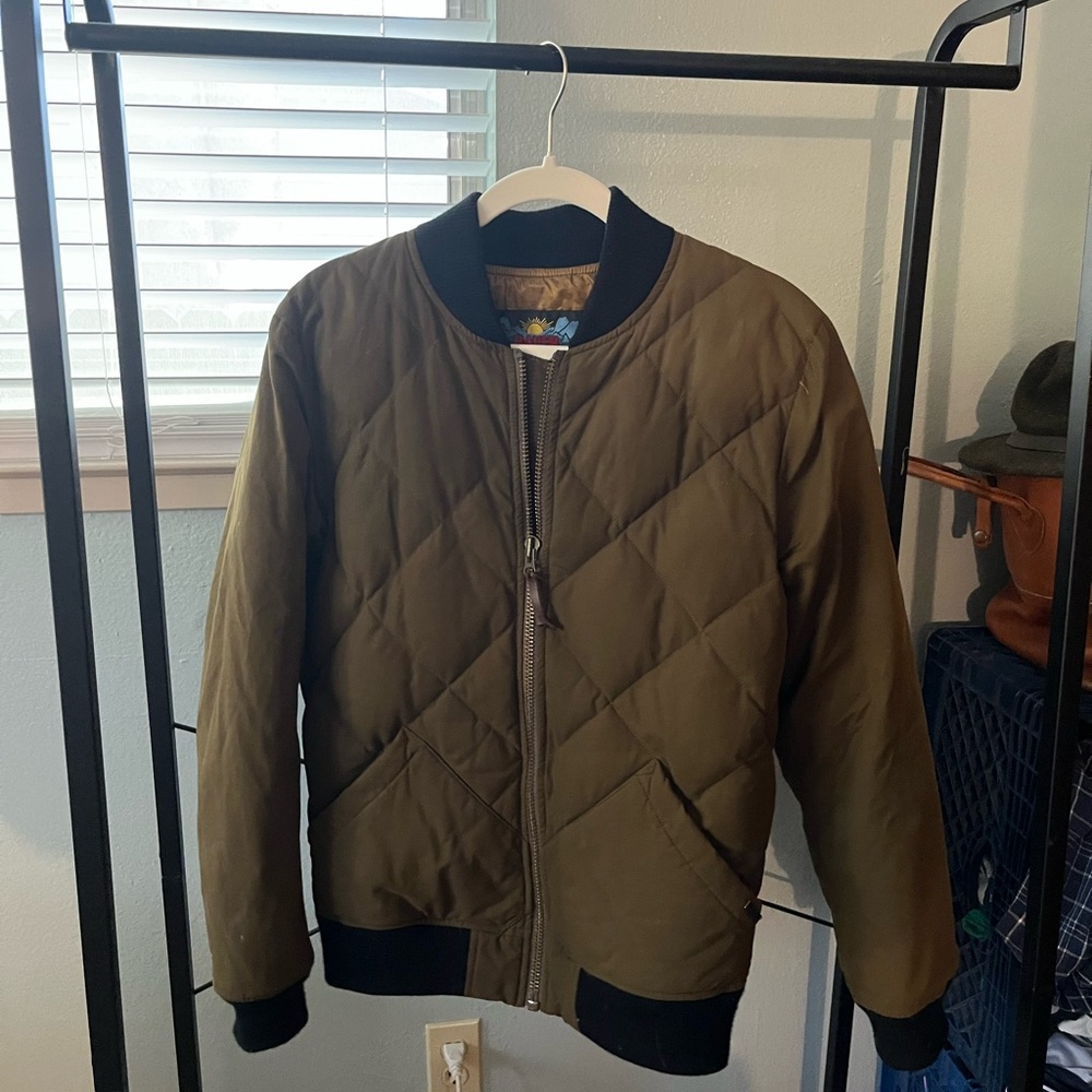Eddie Bauer Olive Green Quilted Bomber Jacket with Black Trim